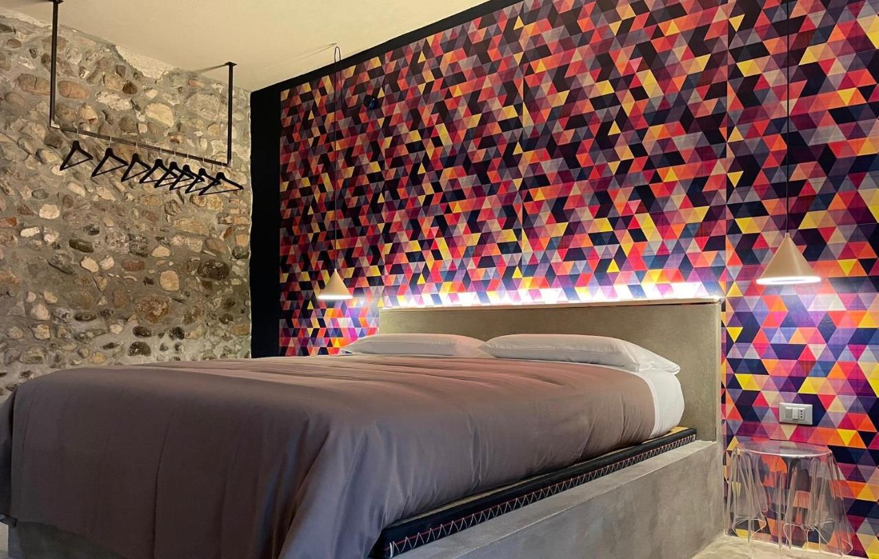 Delax B&B - Adults Only Solferino Bagian luar foto